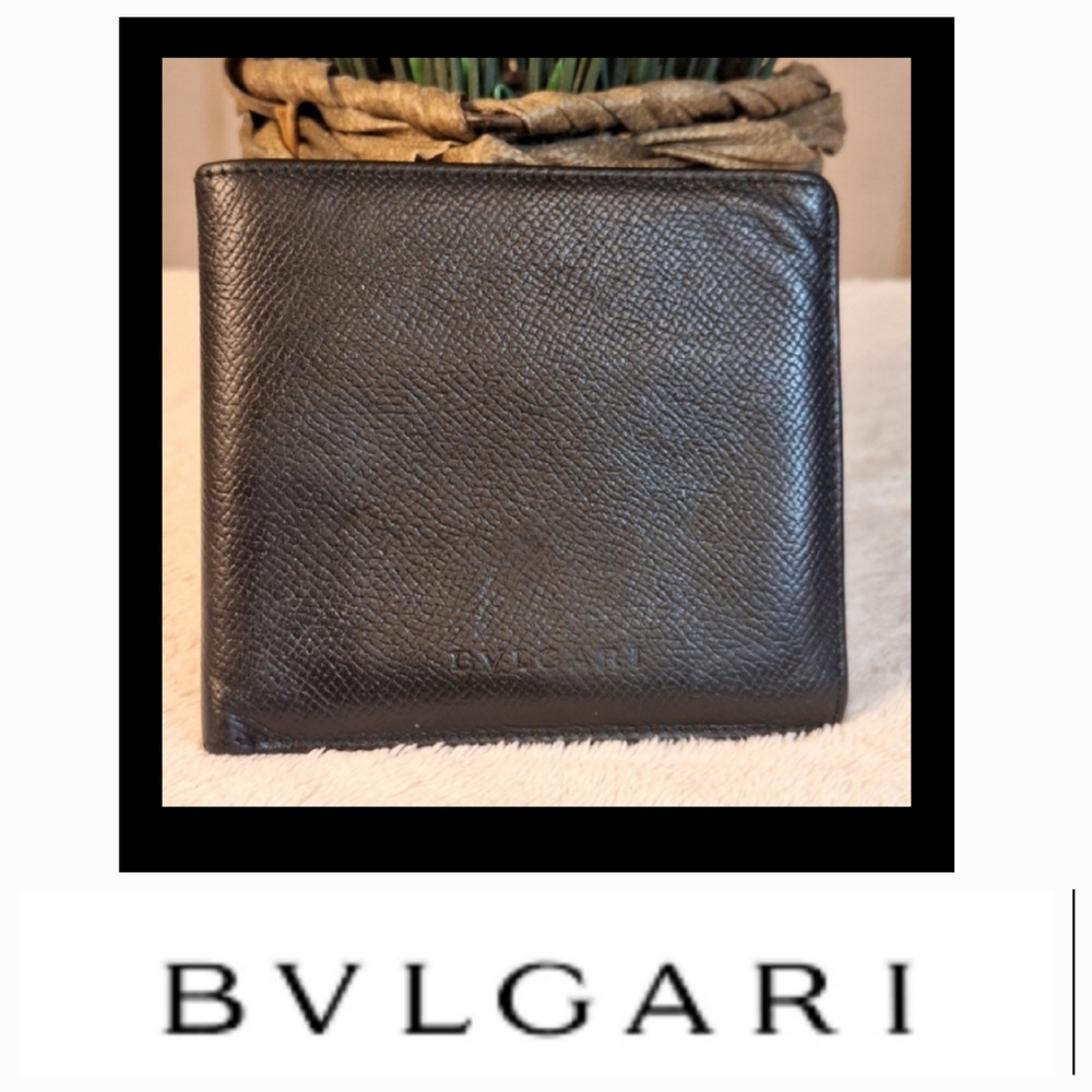 Bvlgari Men's Leather Wallet - Picture 2 of 16